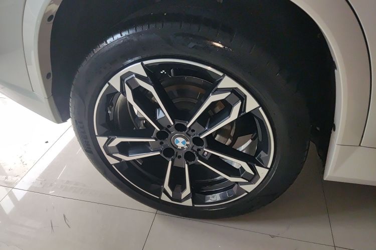 宝马X1 2023款 sDrive25Li M运动套装车身外观6008