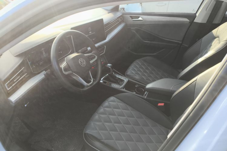 大众 速腾 2023款 200TSI DSG超越版中控内饰7002