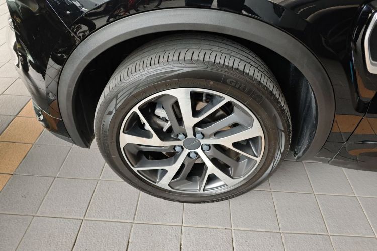 领克01 EM-P 2019款 1.5T PHEV 劲Pro 国VI车身外观6007