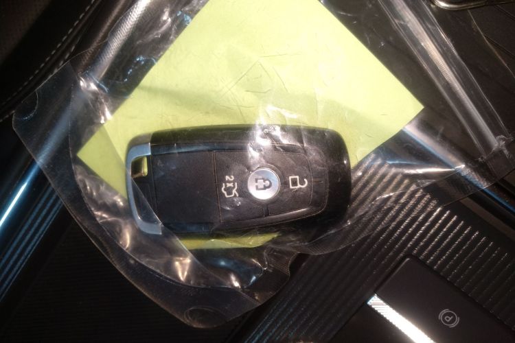 福特 蒙迪欧 2025款 2.0T EcoBoost 豪华型中控内饰11