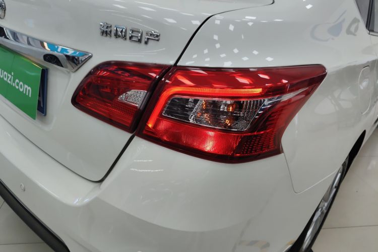 日产 轩逸 2024款 经典 1.6XE CVT舒适版车身外观6006