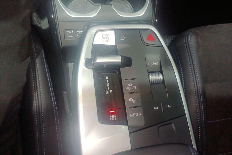 宝马X1 2023款 xDrive25Li M运动套装局部细节18