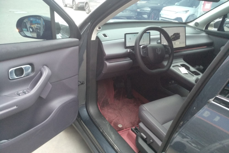 零跑汽车 零跑C16 2024款 纯电 580尊享版中控内饰20