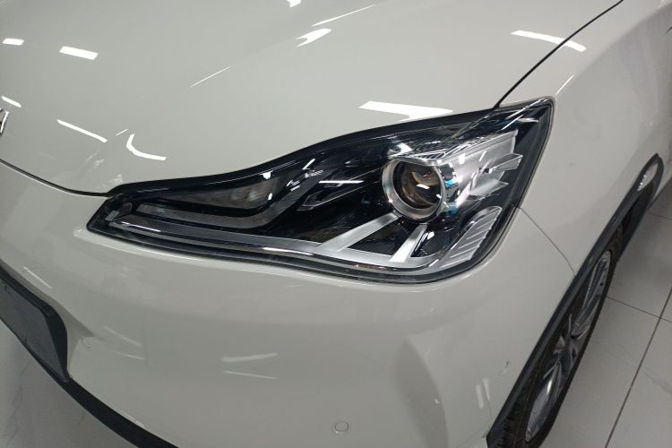 哪吒汽车 哪吒V 2022款 Pro 长续航智享版局部细节36