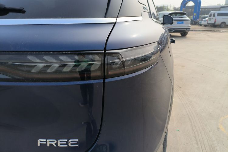 岚图汽车 岚图FREE 2021款 四驱标准增程专属豪华套装车身外观6006