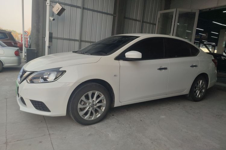 日产 轩逸 2024款 经典 1.6XE CVT舒适版车身外观4