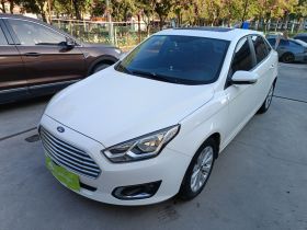 福特 福睿斯 2015款 1.5L 自动时尚型