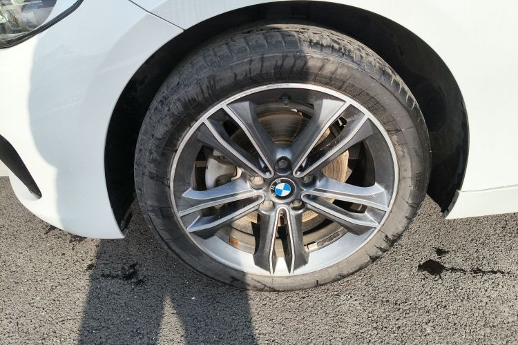 宝马1系 2018款 改款 118i 运动型车身外观6007