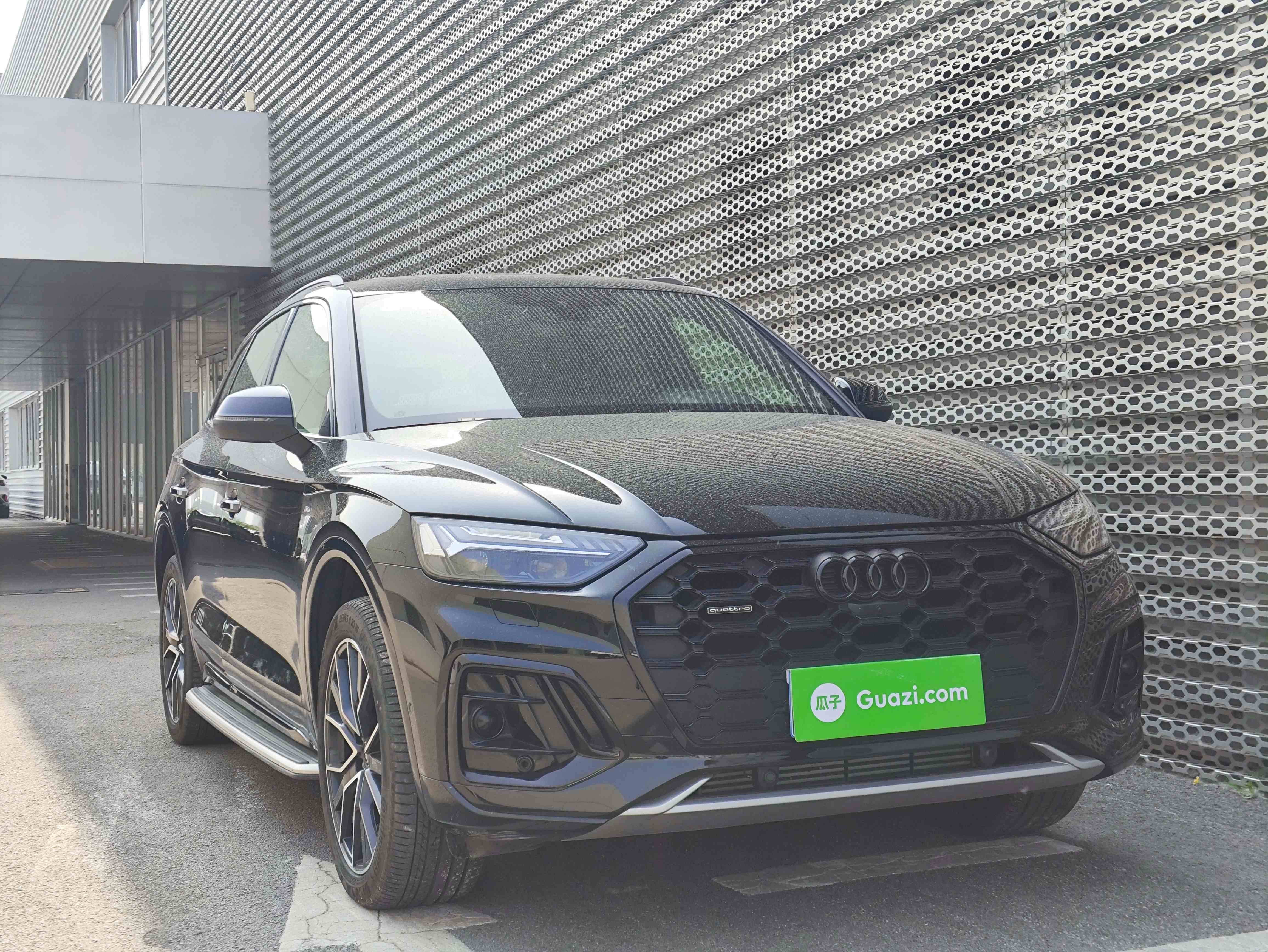 奥迪Q5L 2025款 45周年典藏版 45 TFSI 臻选动感型(5)