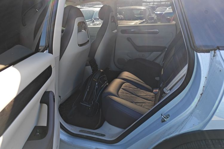 零跑汽车 零跑C11 2024款 增程 300尊享版中控内饰21