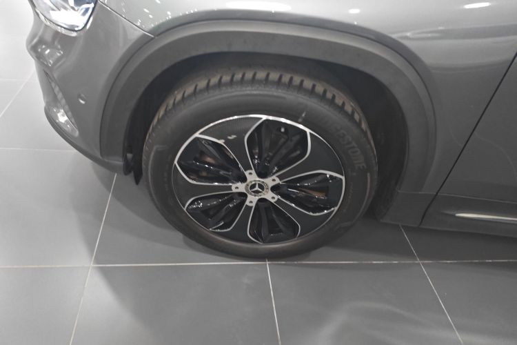 奔驰GLB 2022款 改款 GLB 200 时尚型车身外观6007