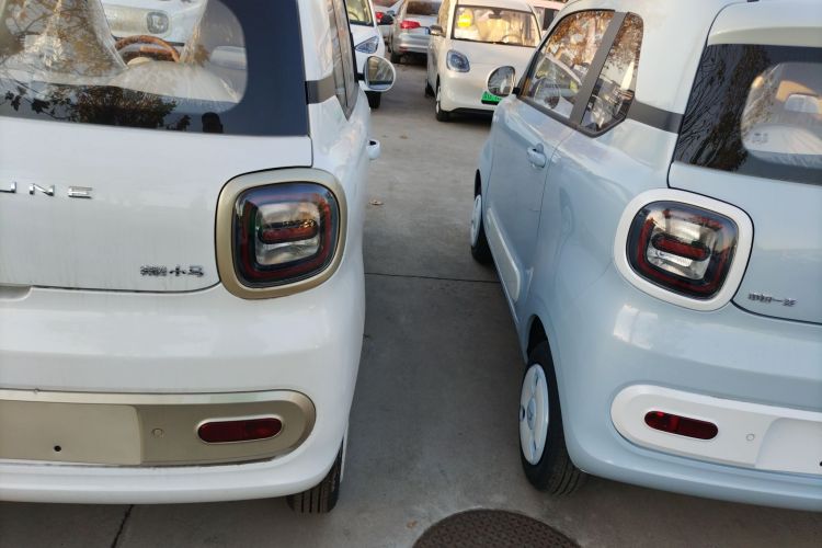 奔腾小马 2026款 222km 萌趣马 Plus车身外观6006