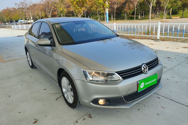 大众 速腾 2014款 改款 1.4TSI 自动豪华型车身外观3