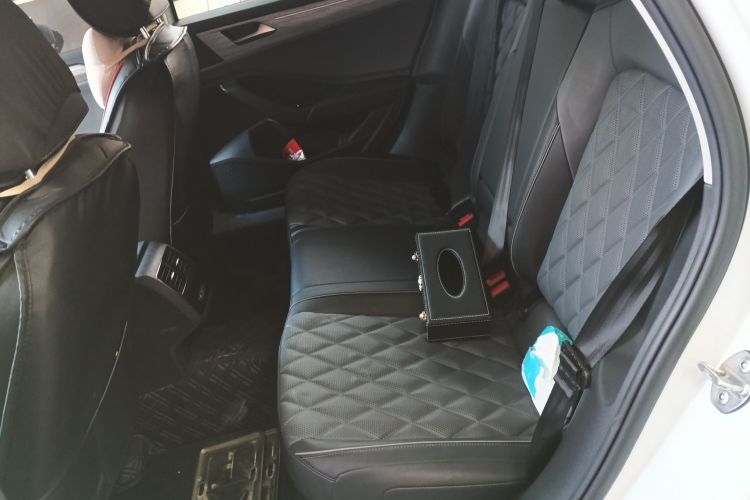 大众 速腾 2023款 300TSI DSG超越版中控内饰7004