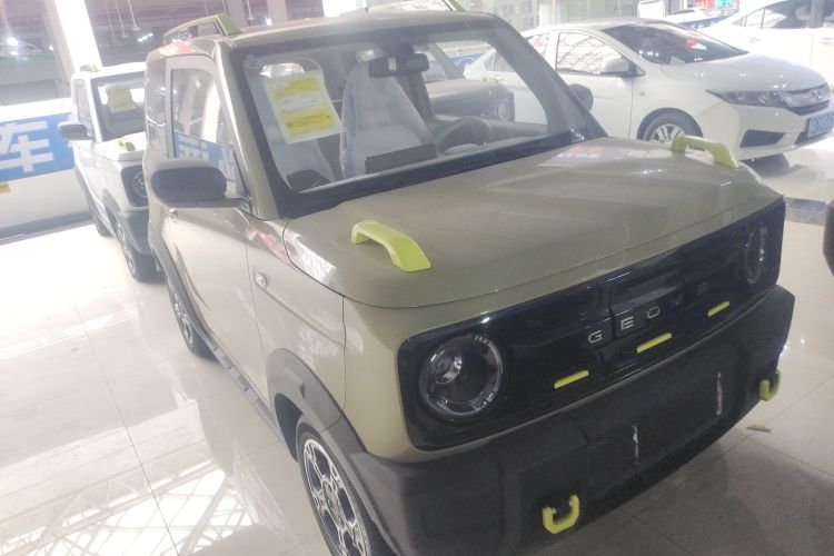 吉利银河 2025款 210km 熊猫骑士车身外观3