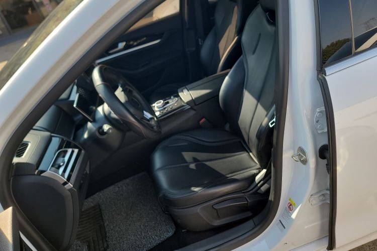 比亚迪 秦PLUS 2023款 EV 510KM 出行版中控内饰19