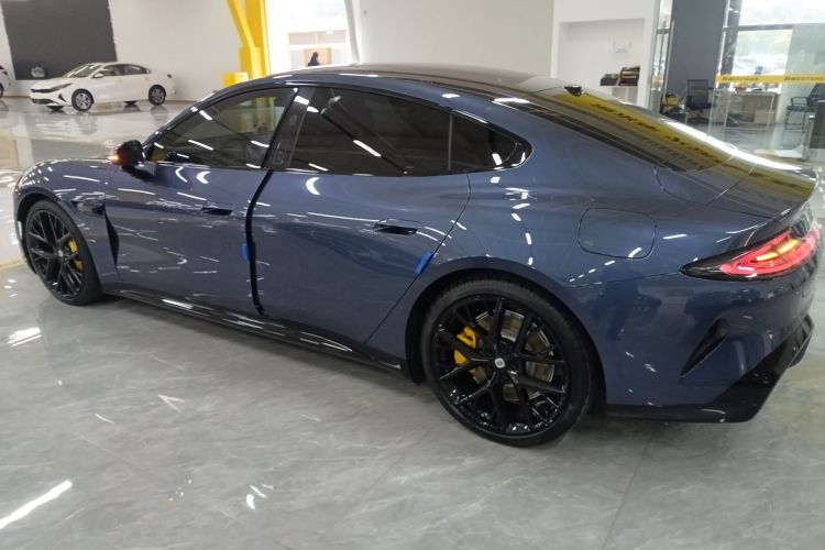 小米汽车 小米SU7 2024款 四驱超长续航高阶智驾Max版车身外观4