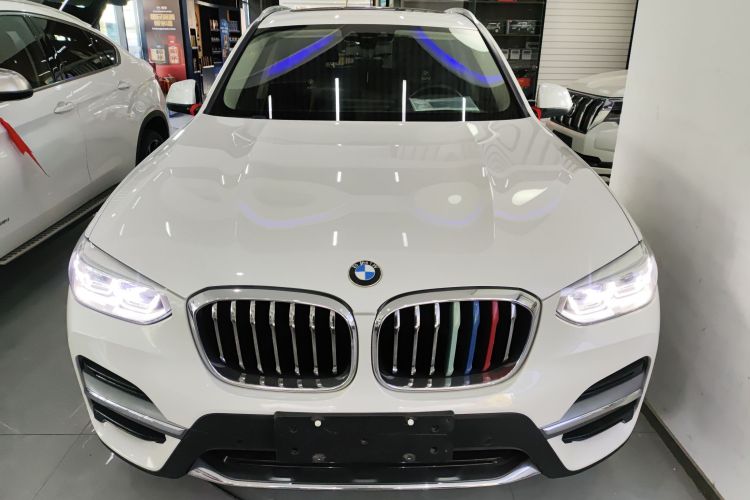 宝马X3 2021款 xDrive28i 豪华套装车身外观2