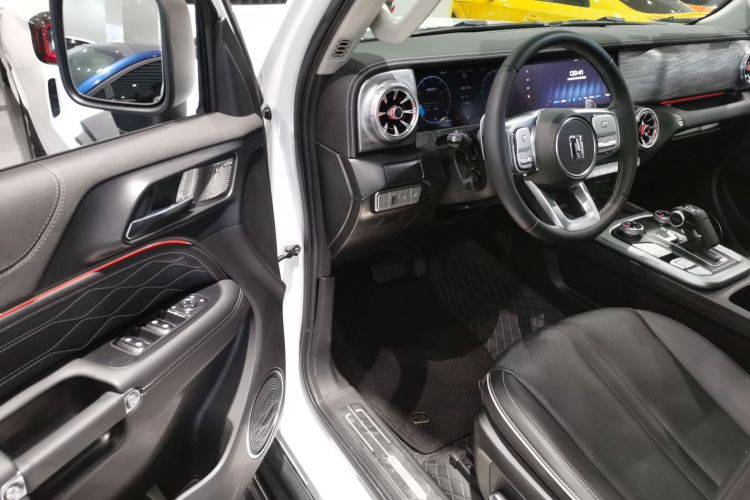 坦克300 2023款 2.0T 铁骑02中控内饰20