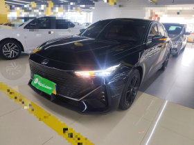 长安UNI-V 2022款 1.5T 尊贵型