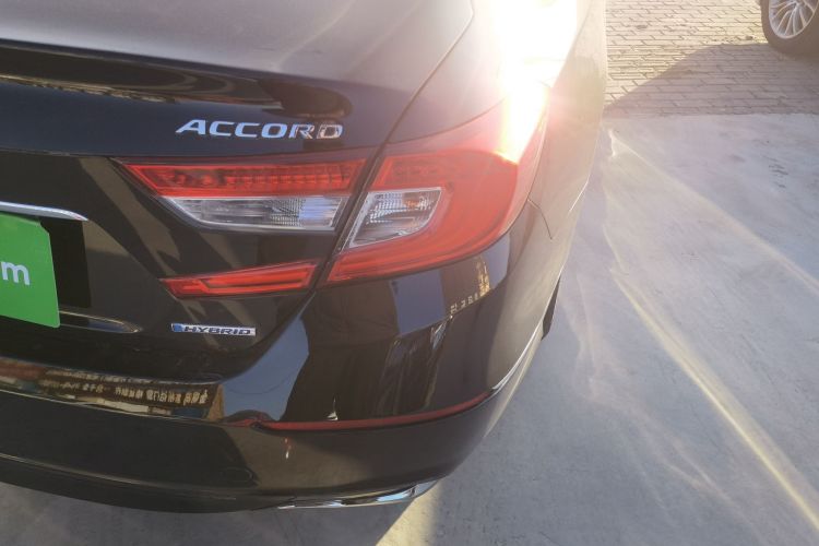 本田 雅阁 2018款 锐·混动 2.0L 锐酷版 国VI车身外观6006