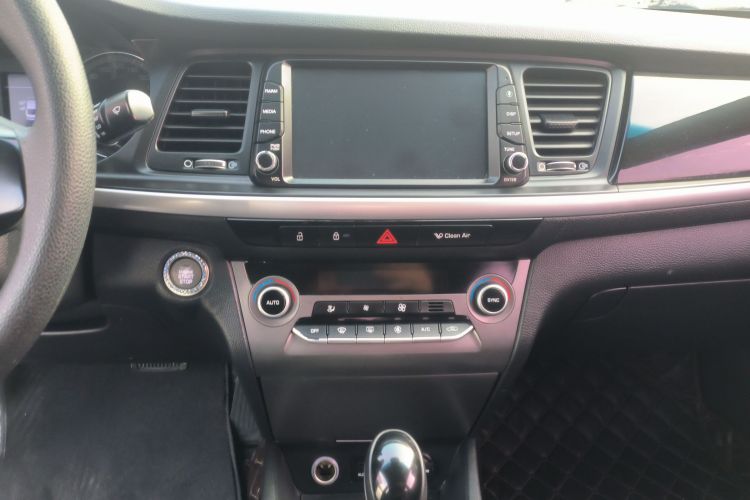 现代 名图 2017款 1.8L 自动智能型GLS 国V中控内饰16