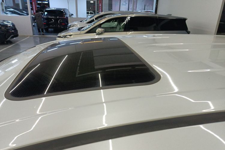 丰田 赛那SIENNA 2023款 2.5L混动 尊贵版局部细节57