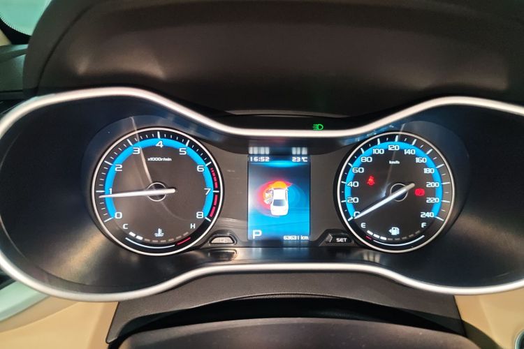 吉利汽车 帝豪 2018款 1.5L CVT豪华型中控内饰14