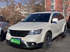 道奇 酷威 2016款 2.4L 两驱旅行版