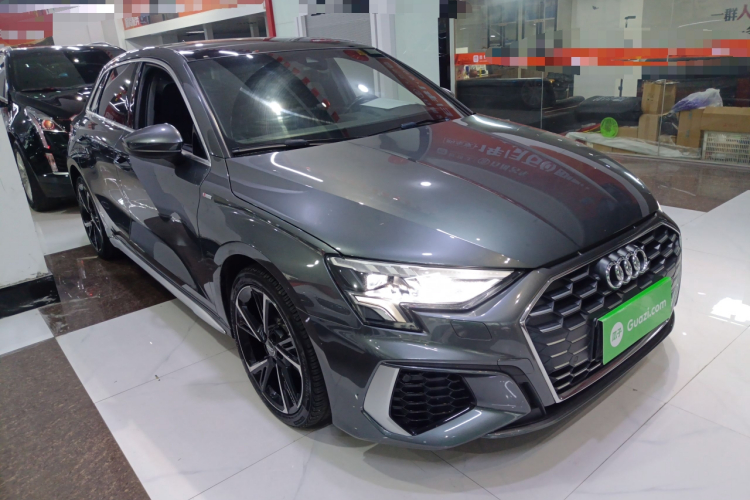 奥迪A3 2021款 Sportback 35 TFSI 时尚运动型车身外观6002