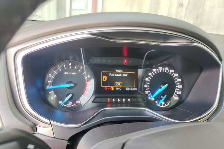 福特 蒙迪欧 2013款 2.0L GTDi200时尚型中控内饰14