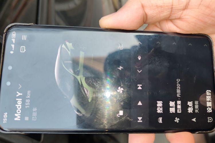 特斯拉 Model Y 2024款 后轮驱动版中控内饰11