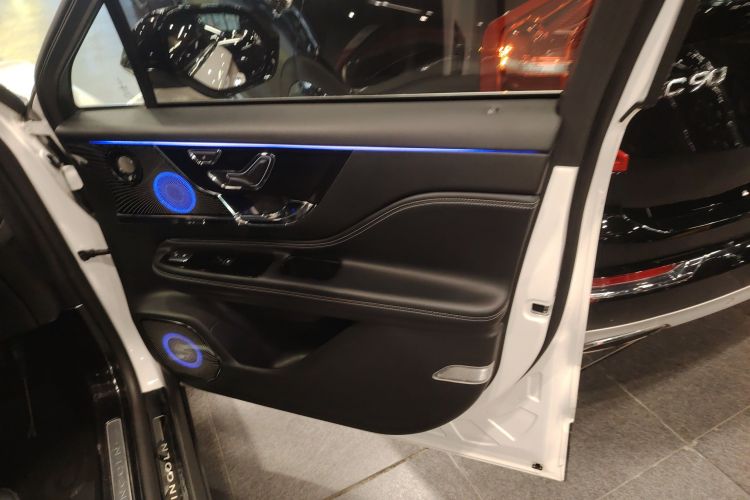 林肯 冒险家 2021款 2.0T 两驱尊享版中控内饰7002