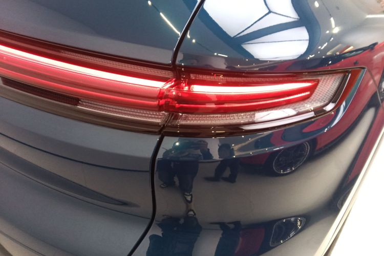 保时捷 2024款 Cayenne 3.0T车身外观9