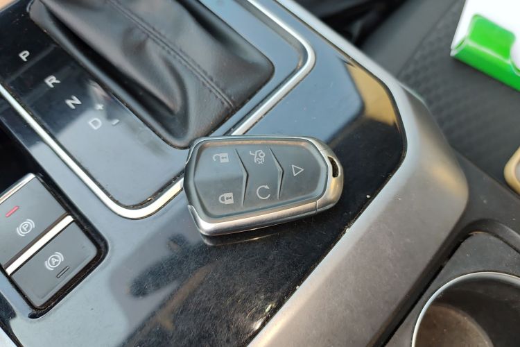 奇瑞 瑞虎5x 2020款 1.5L CVT时尚版中控内饰11