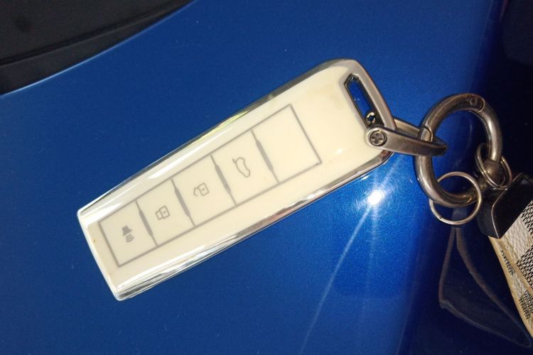 魏牌 VV5 2017款 2.0T 超豪型中控内饰11