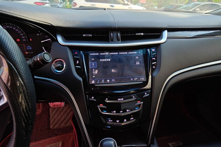 凯迪拉克XTS 2018款 28T 技术型中控内饰16