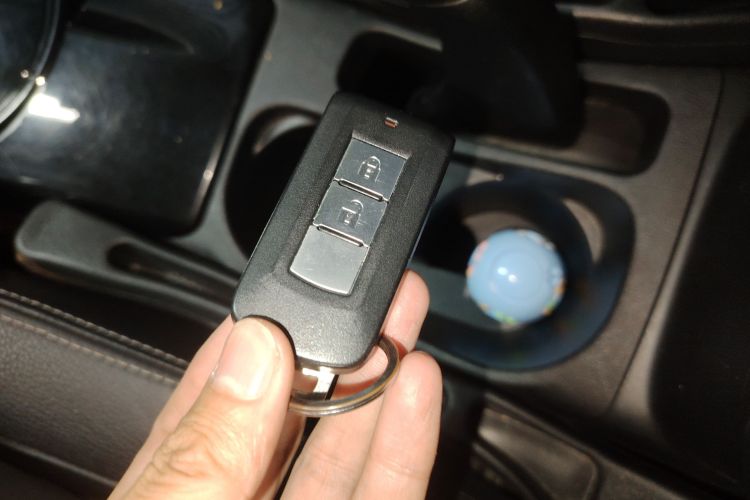 三菱 劲炫ASX 2018款 2.0L CVT两驱尊享版中控内饰7001