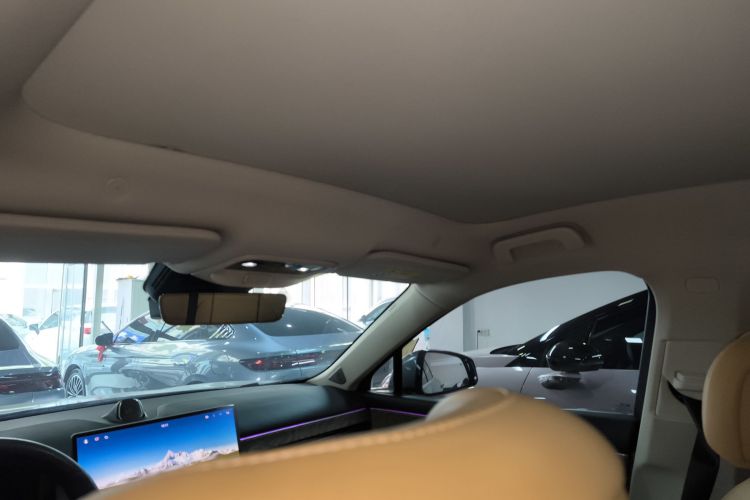 鸿蒙智行 问界M5 2022款 增程四驱旗舰版局部细节22