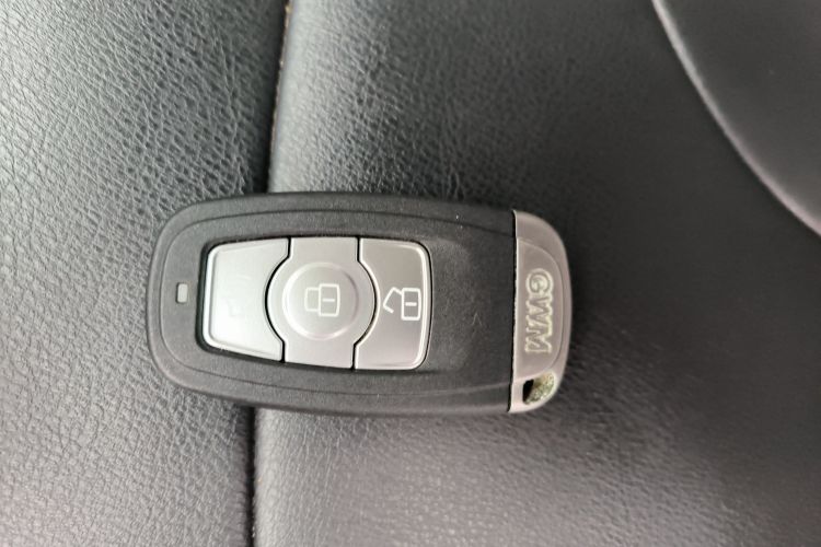 哈弗H6 2017款 红标 运动版 1.5T 手动两驱精英型中控内饰11