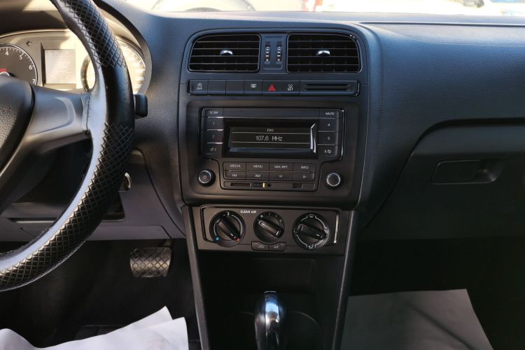 大众 Polo 2018款 1.5L 自动安驾型中控内饰16