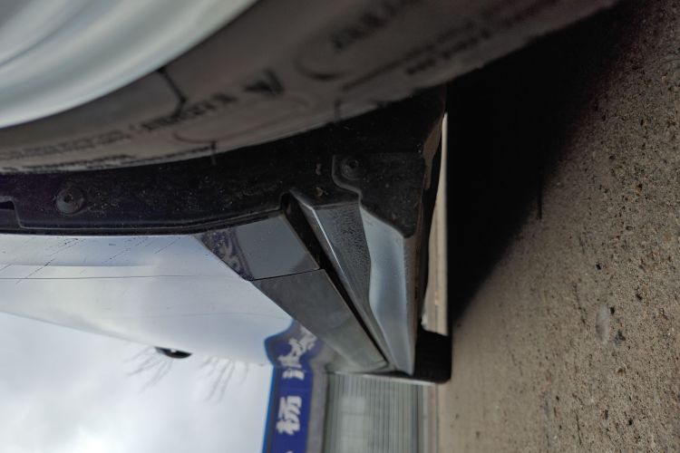 大众 高尔夫GTI 2021款 380TSI DSG GTI局部细节9001