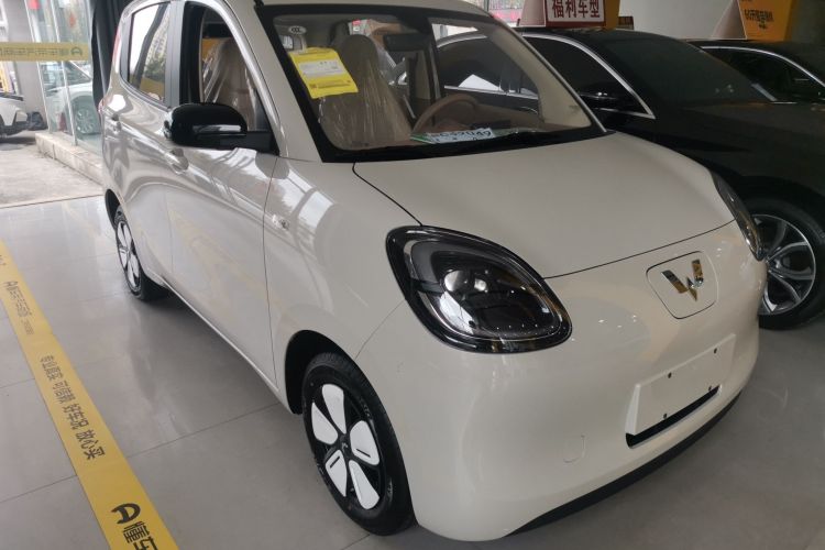 五菱汽车 宏光MINIEV 2025款 四门版 进阶款车身外观6002