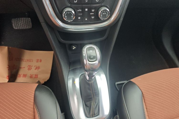 别克 昂科拉 2014款 1.4T 自动两驱都市领先型中控内饰18