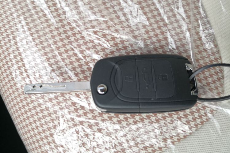 五菱汽车 宏光MINIEV 2024款 第三代 215km 青春版中控内饰11