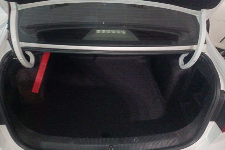 大众 宝来 2018款 1.5L 自动舒适型机舱底盘23