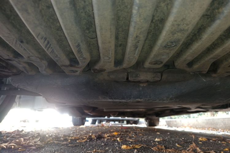 奔驰E级 2015款 E 260 L 运动型局部细节9008