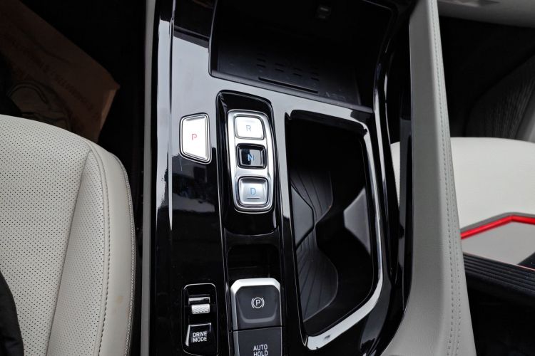 现代 库斯途 2021款 380TGDi 智爱尊贵版 LUX Premium局部细节18