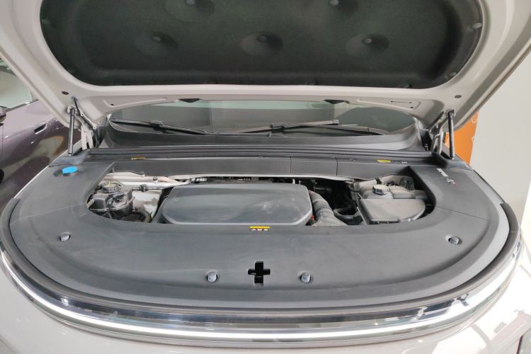 理想汽车 理想L6 2024款 Max机舱底盘24