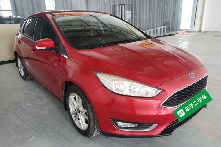 福特 福克斯 2017款 两厢 1.6L 手动风尚型智行版车身外观3